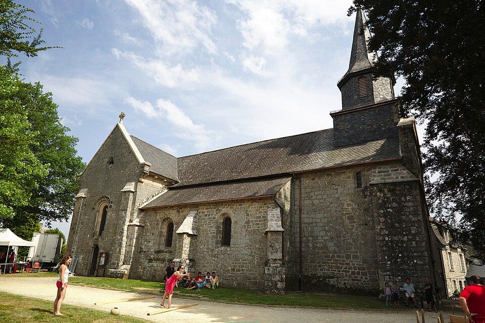 Rosiers d'Égletons — Église Sainte — Croix