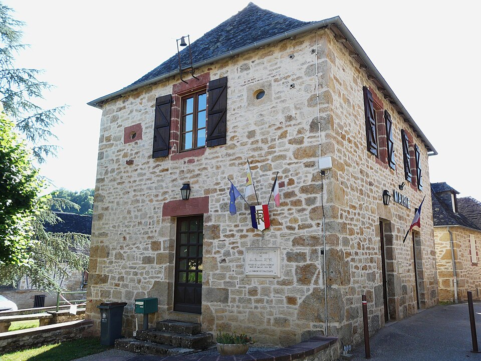 Saillac (19) mairie