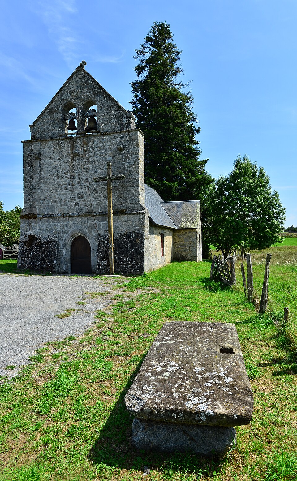 L'église de St Pardoux le Neuf 19