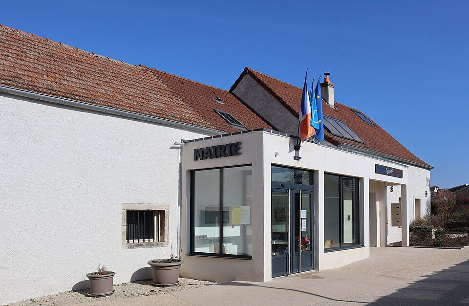 Asnières — lès — Dijon (21) Mairie