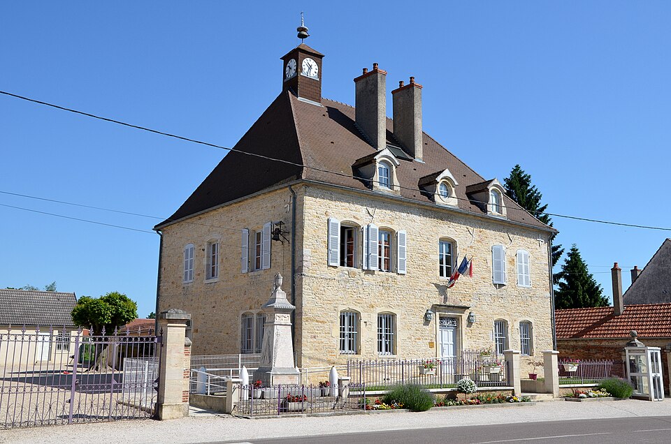 Mairie de Bonnencontre DSC 0713