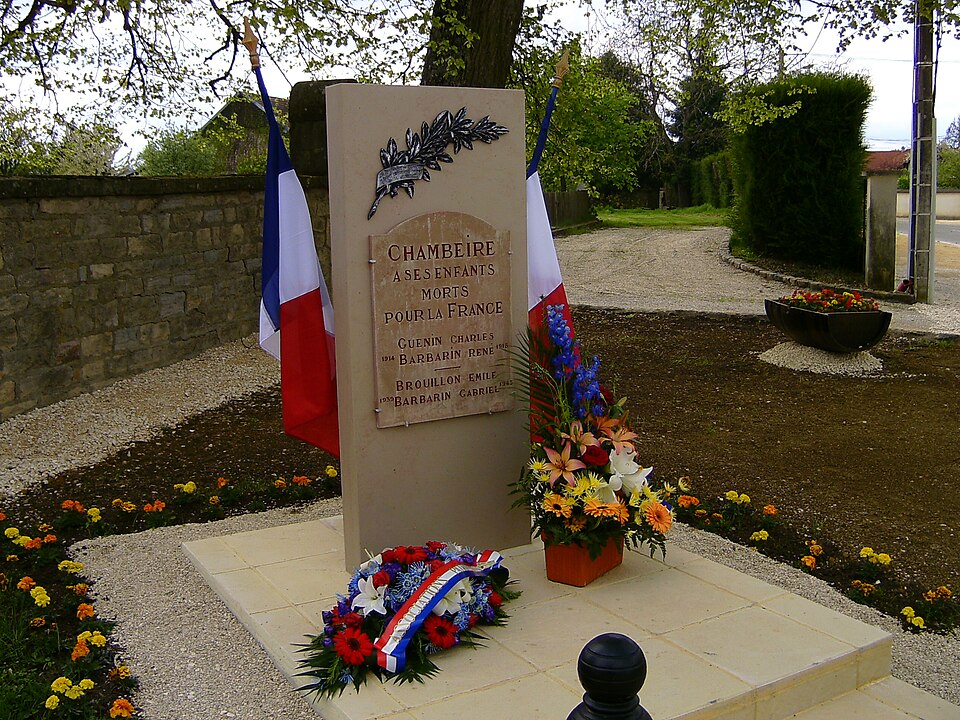 Monument aux morts Chambeire