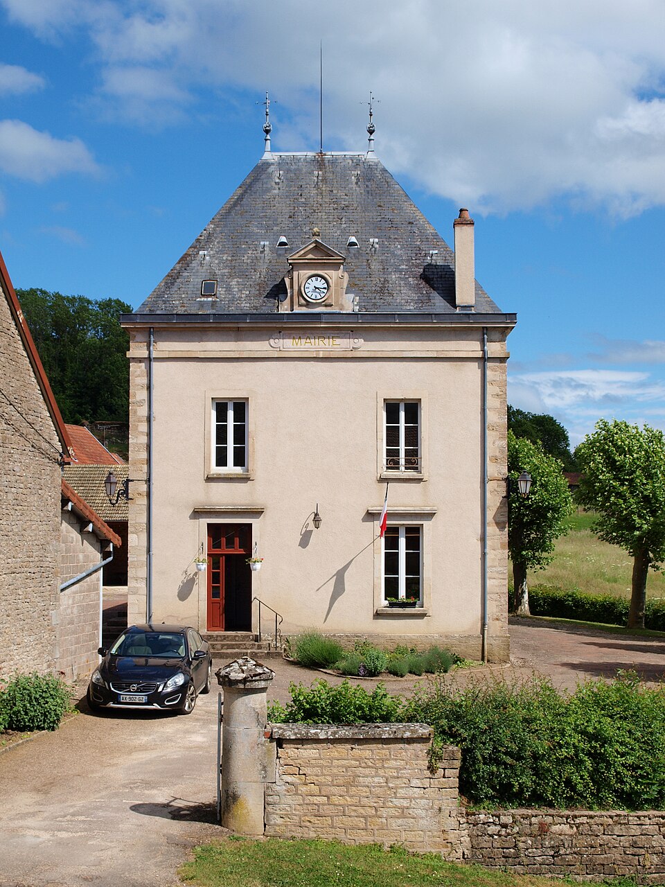 Châtellenot — FR — 21 — mairie — 04