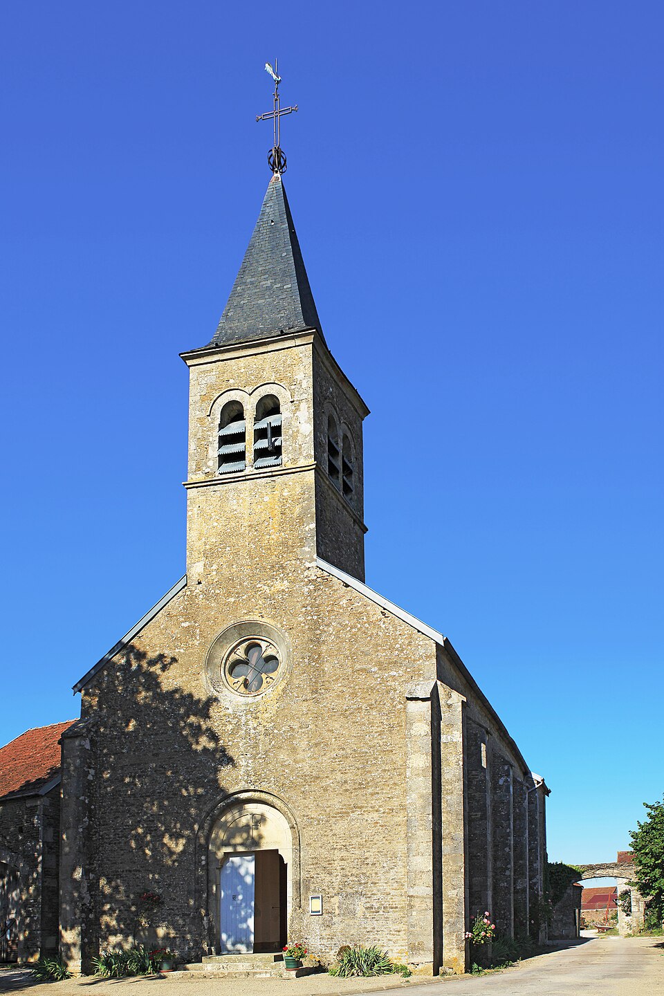 Chaume — lès — Baigneux FR21 eglise IMG2216