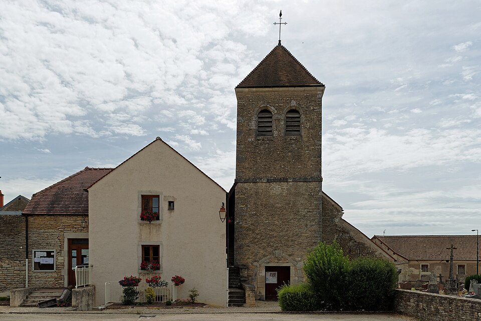 Épagny Église Saint — Bénigne 01