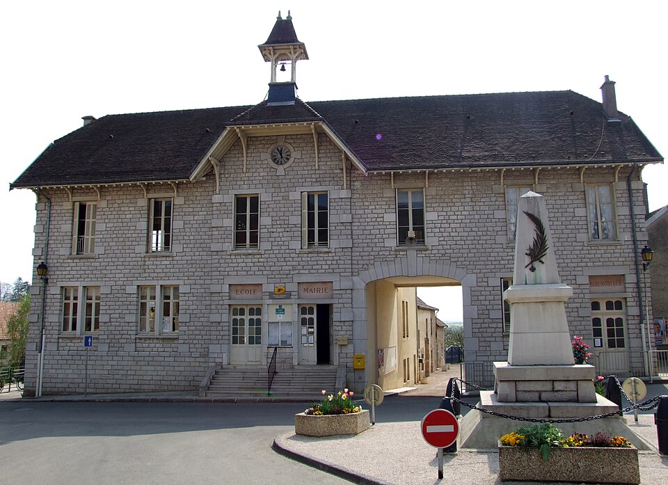Lantenay — Hotel de ville