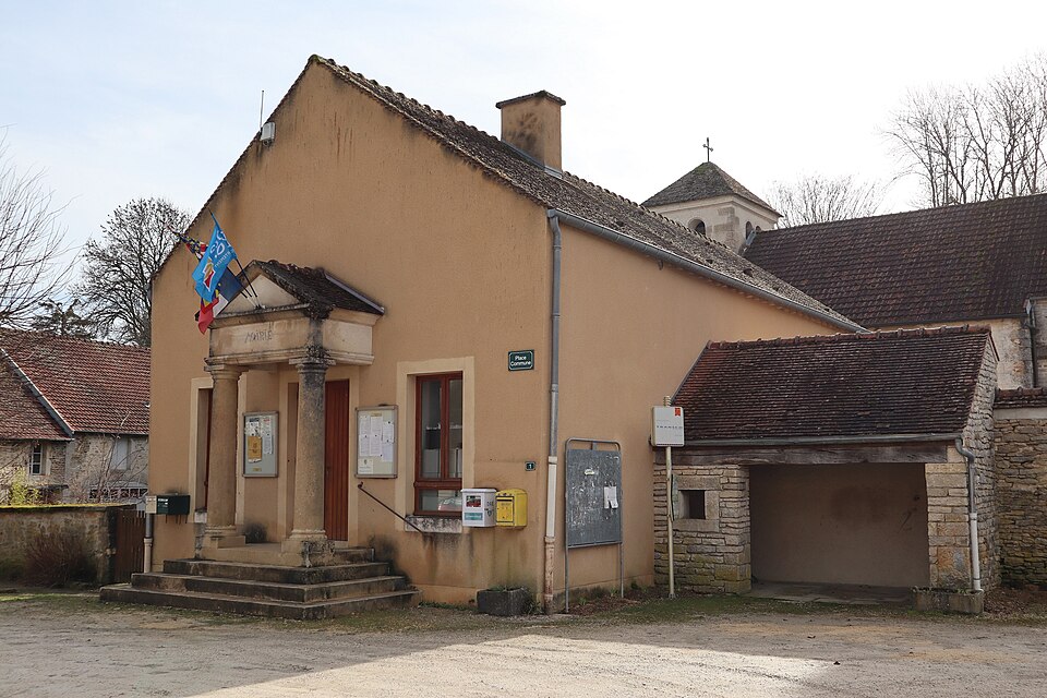 Léry (21) Mairie