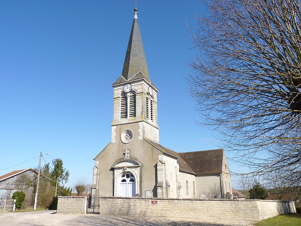 Magny les Aubigny église 01