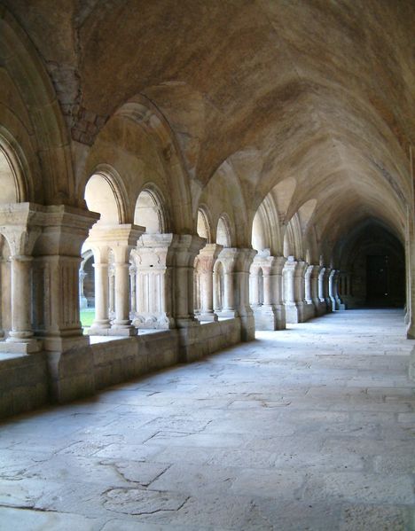 Abbaye de Fontenay — le cloitre