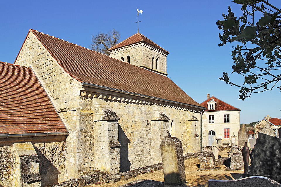 Menesble FR21 eglise IMF4505