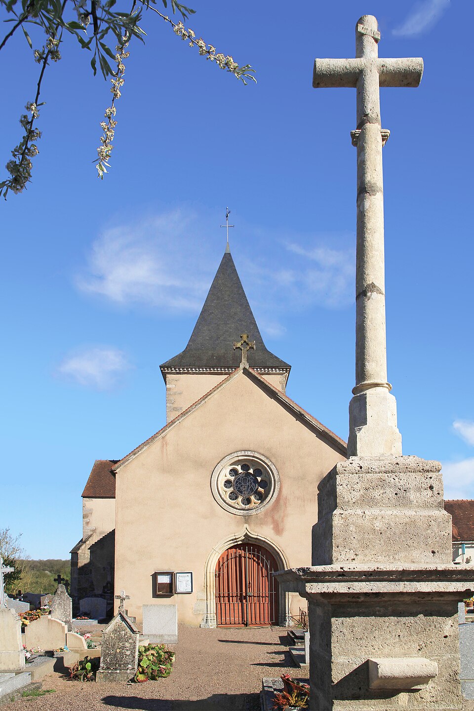 Montlay — en — Auxois FR21 église IMF1159