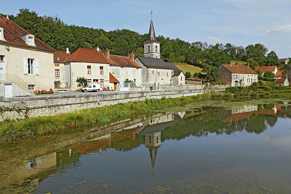 Rochefort — sur — Brévon FR21 village IMG0218