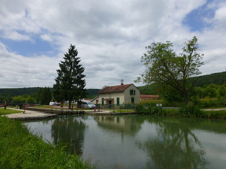 Côte — d'Or — Ecluse de Saint — Rémy (2)