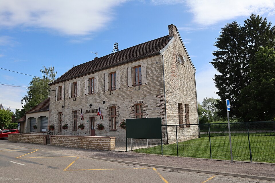 Tart — le — Bas (21) Mairie