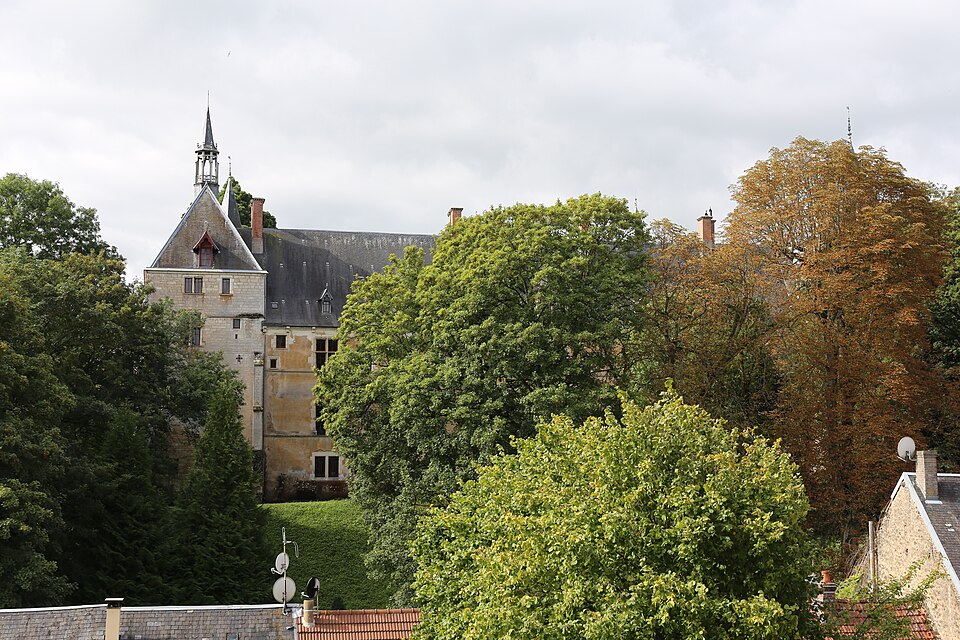 Thoisy — la — Berchère — Château