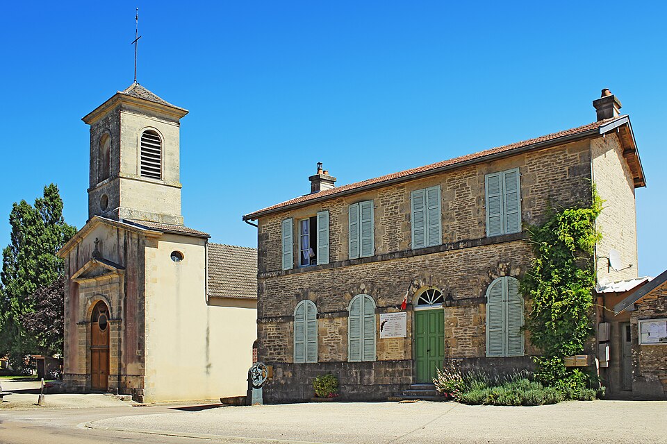 La Villeneuve — les — Convers FR21 mairie IMG2025