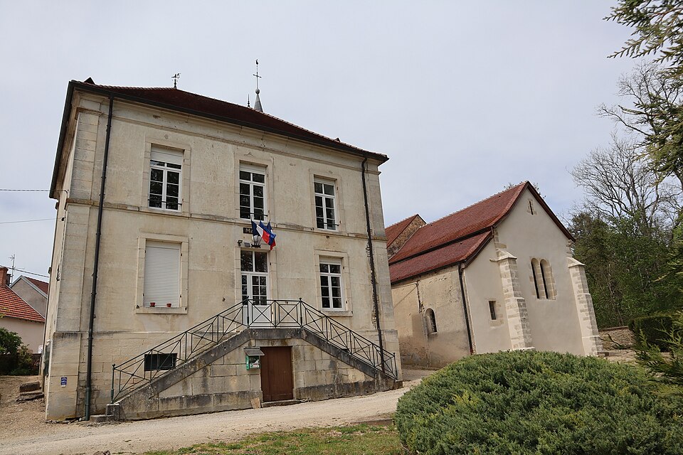 Villey — sur — Tille (21) Mairie