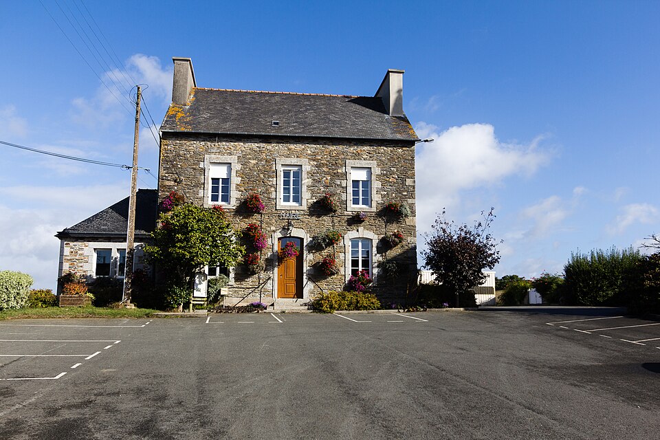 Mairie, Le Bodéo, France