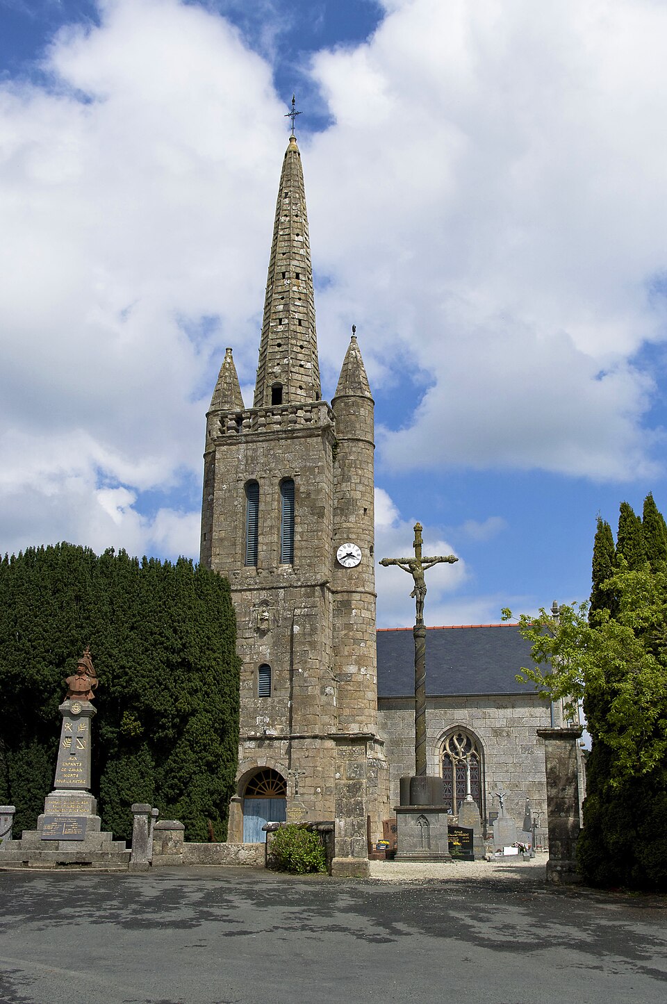 Église Saint — Chéron de Cavan