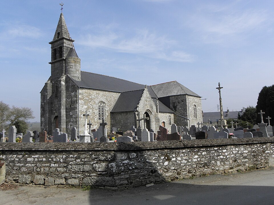 Kerien (22) Église Saint — Pierre 01