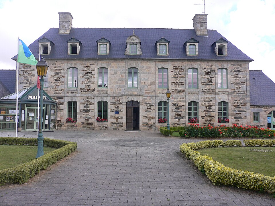 Langoat mairie