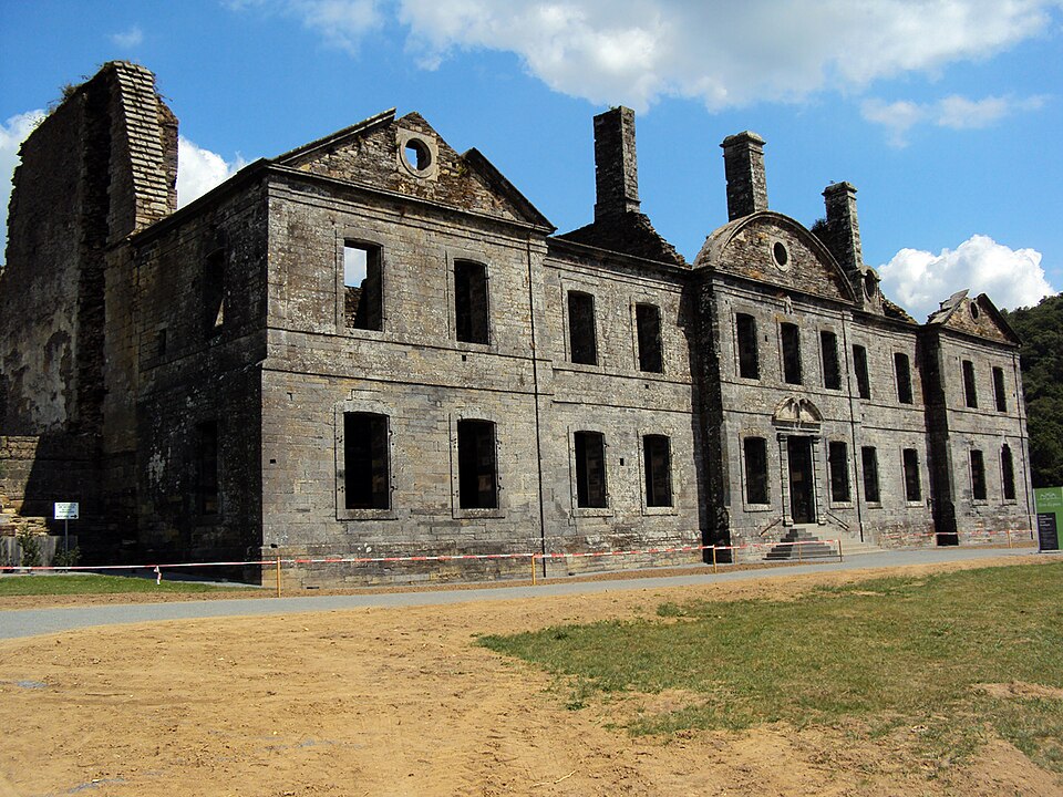 Abbaye Notre — Dame de Bon — Repos à Saint — Gelven — Côtes d'Armor (22) — France — 04