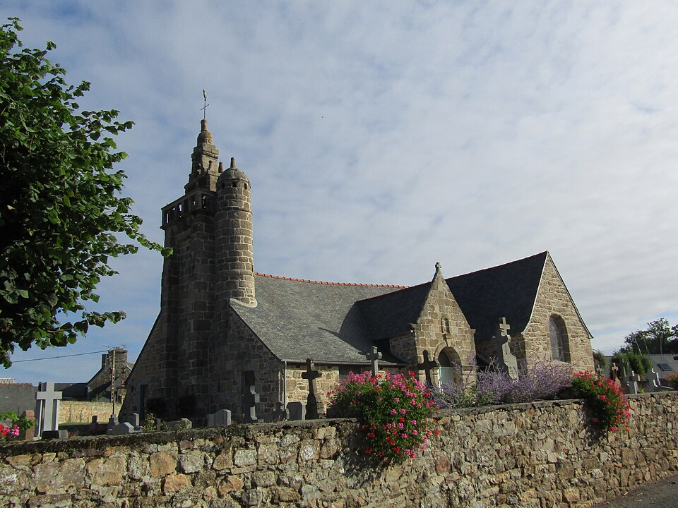 Eglise Saint — Mérin de Mantallot