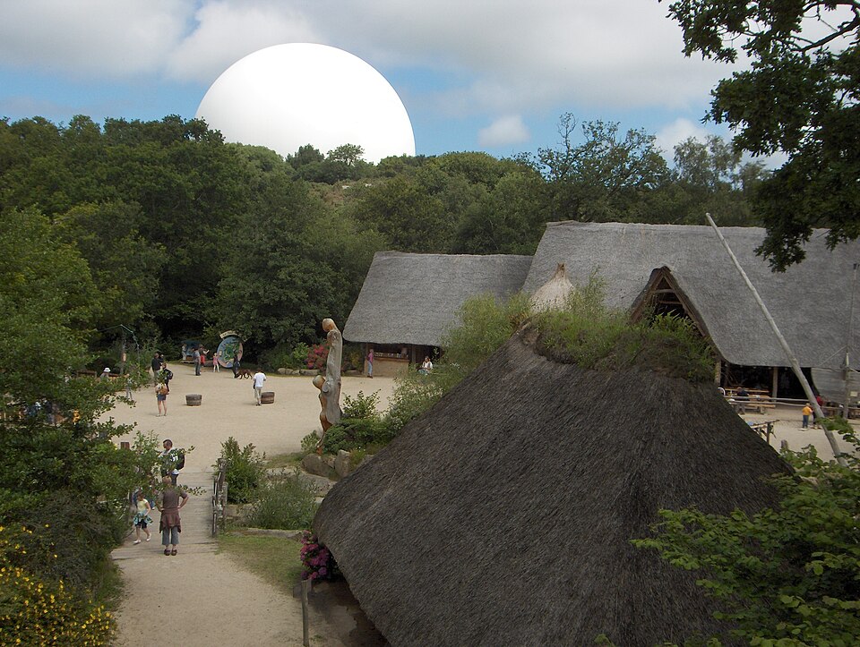 Pleumeur — Bodou — Village gaulois 02