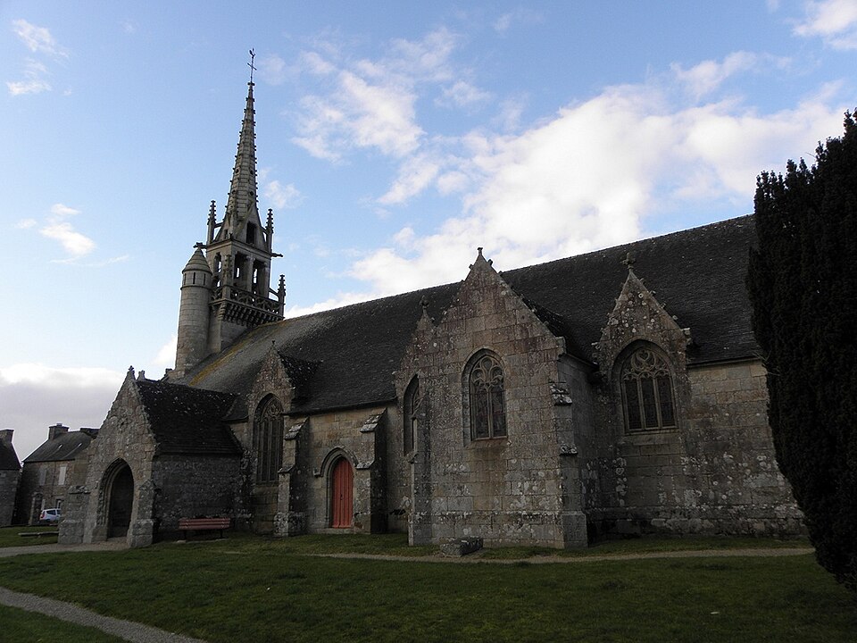 Plounévez — Moëdec (22) Église 01