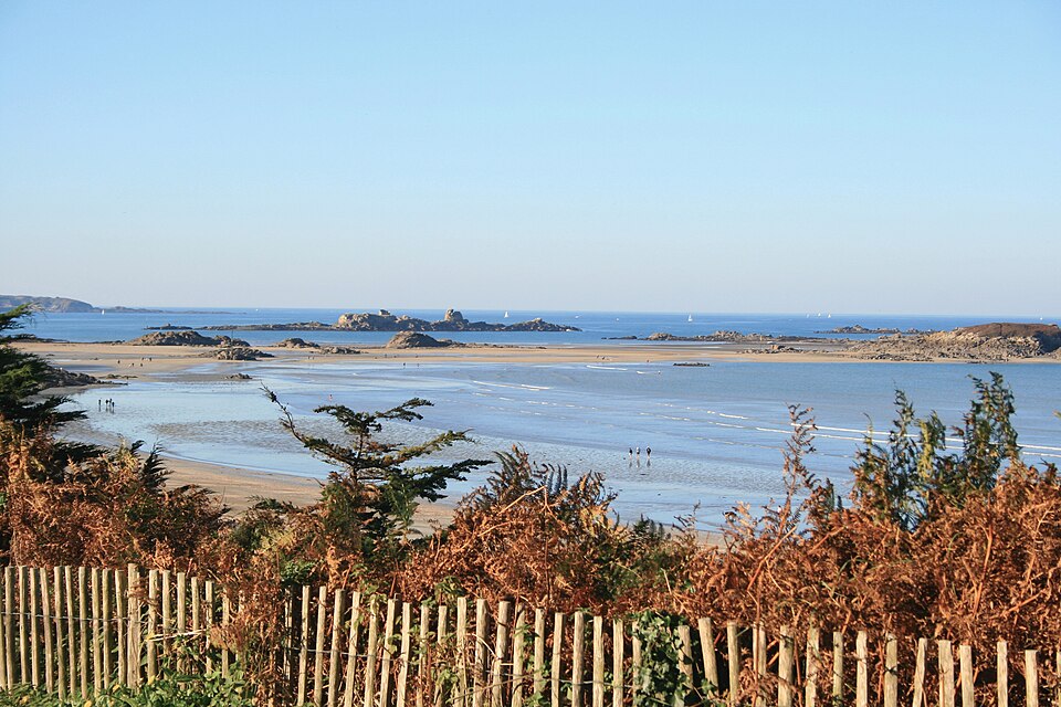 Plage — du — Rougeret — Saint — Jacut — dla — Mer — by — Rundvald