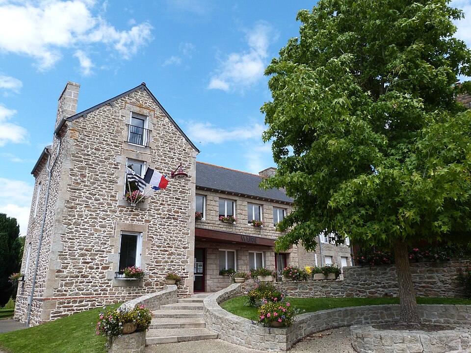 Mairie de Saint — Trimoël