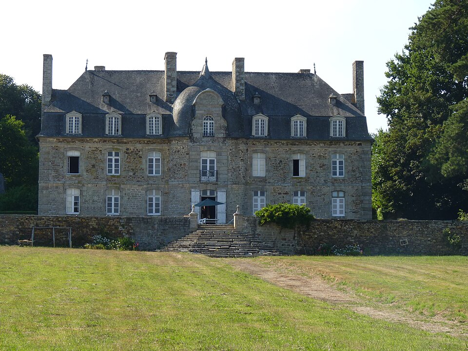 Châteaux de Limoëlan à Sévignac 01