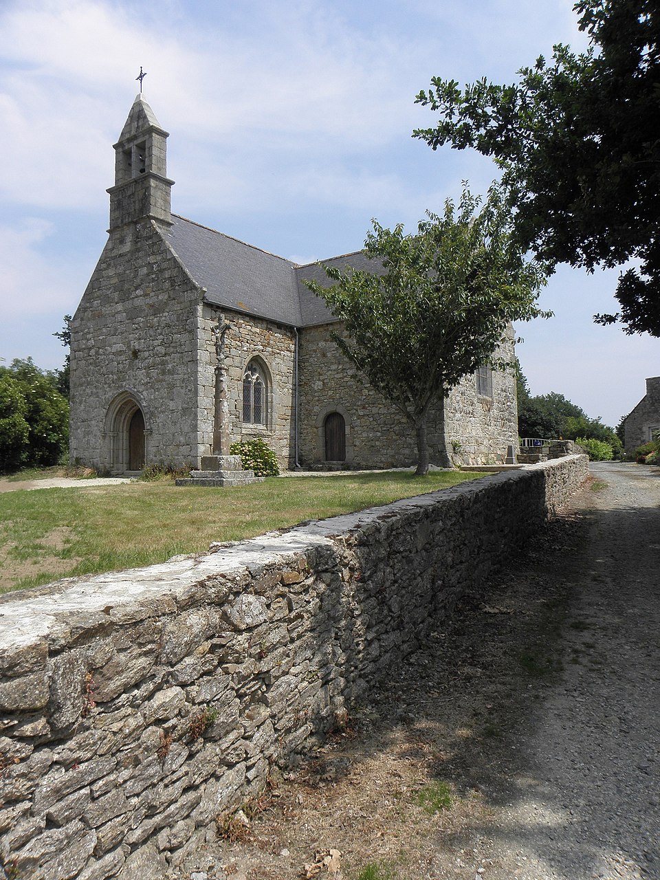 Squiffiec (22) Chapelle de Kermaria 03