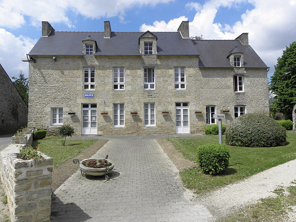 Tréfumel (22) Mairie