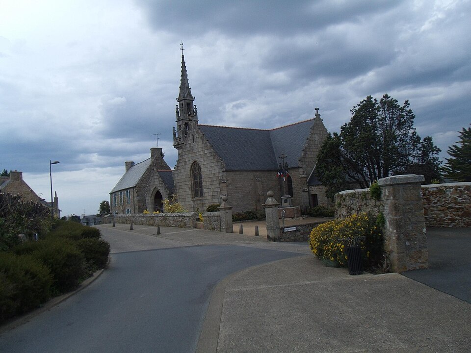Eglise Trélévern