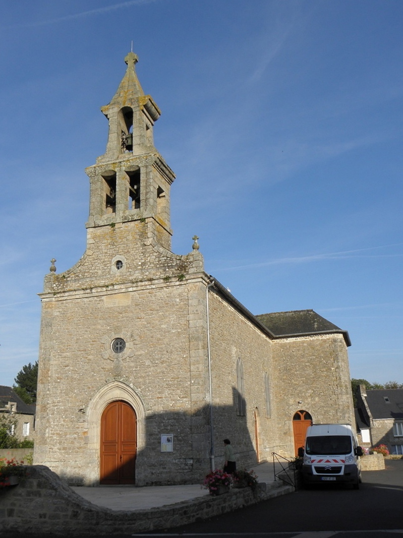 Trélivan (22) Église
