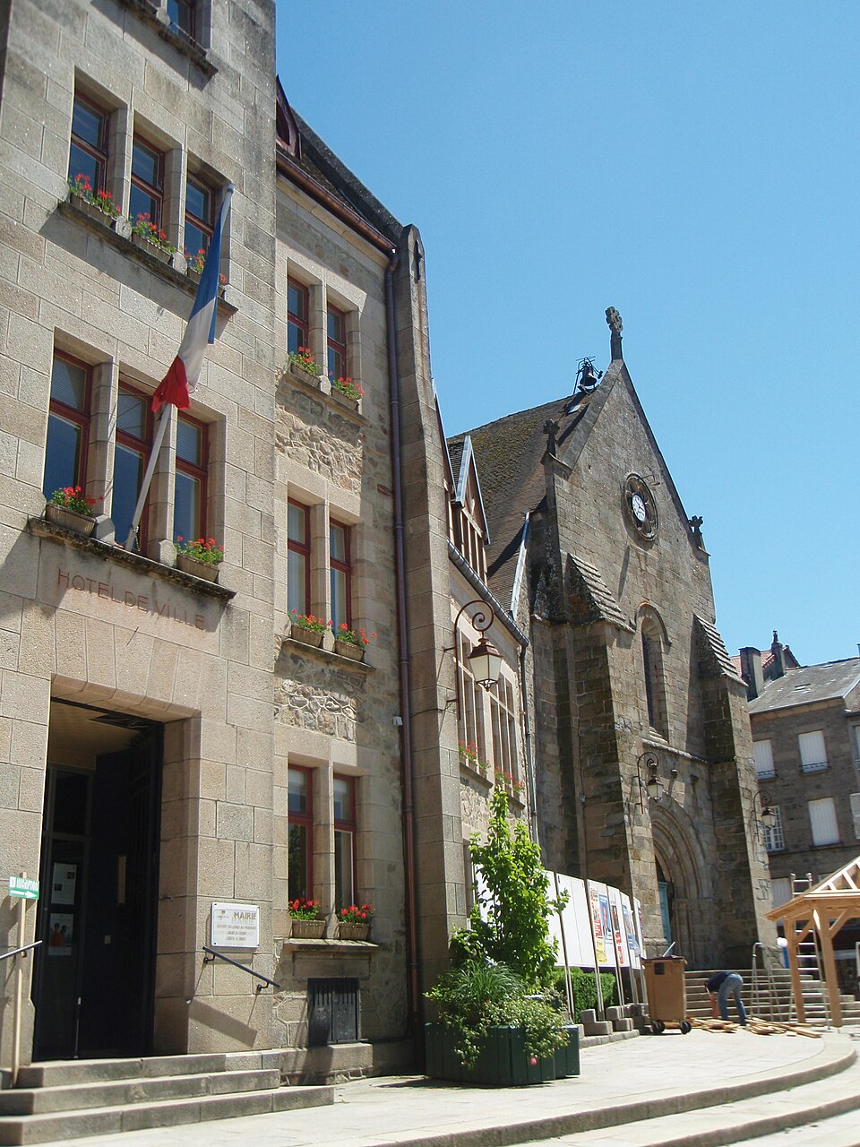Bourganeuf Hôtel de Ville