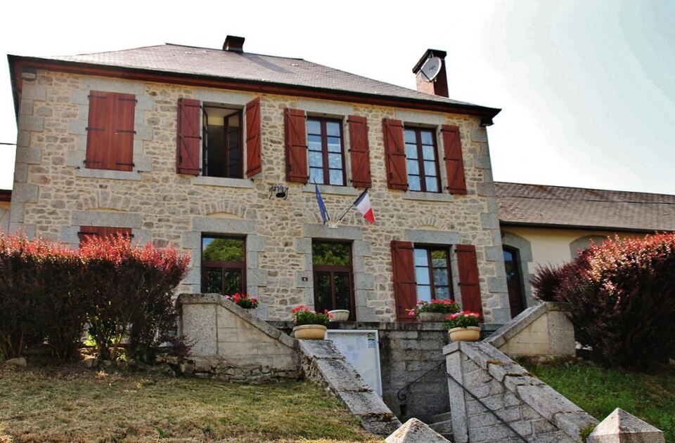 054 Chard ( 23700 )