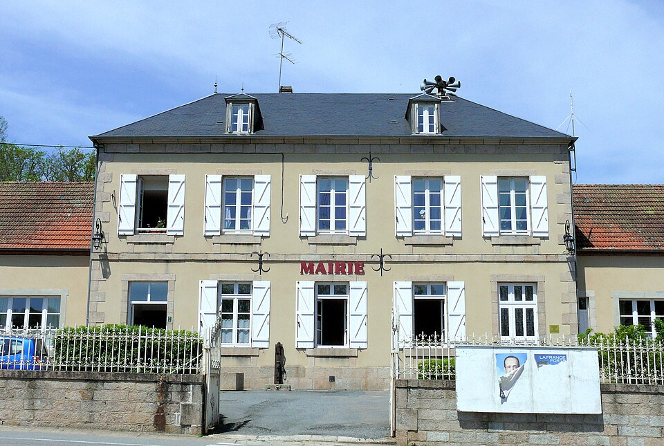 Clugnat — Mairie
