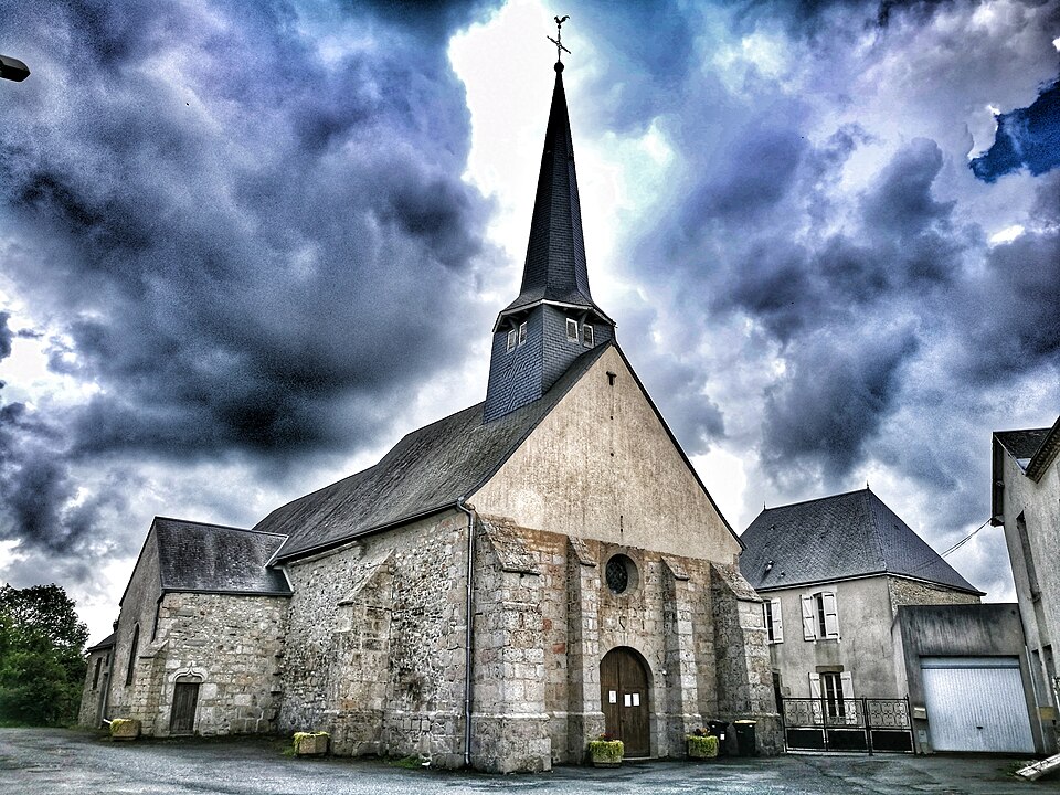Église de Lourdoueix — Saint — Pierre