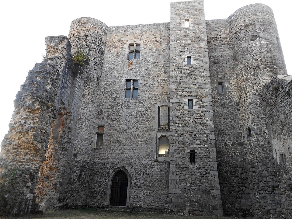 Château de Montaigut — le — Blanc (Creuse)