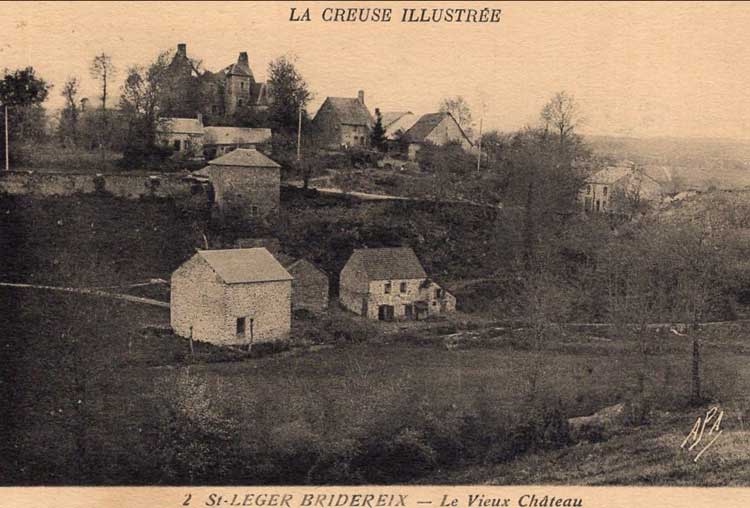 Saint — Léger — Bridereix Carte postale 10