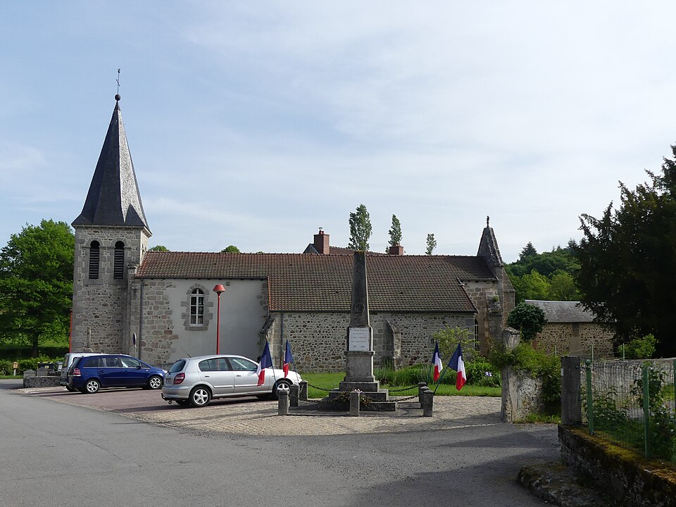 Saint — Marc — à — Frongier église (1)