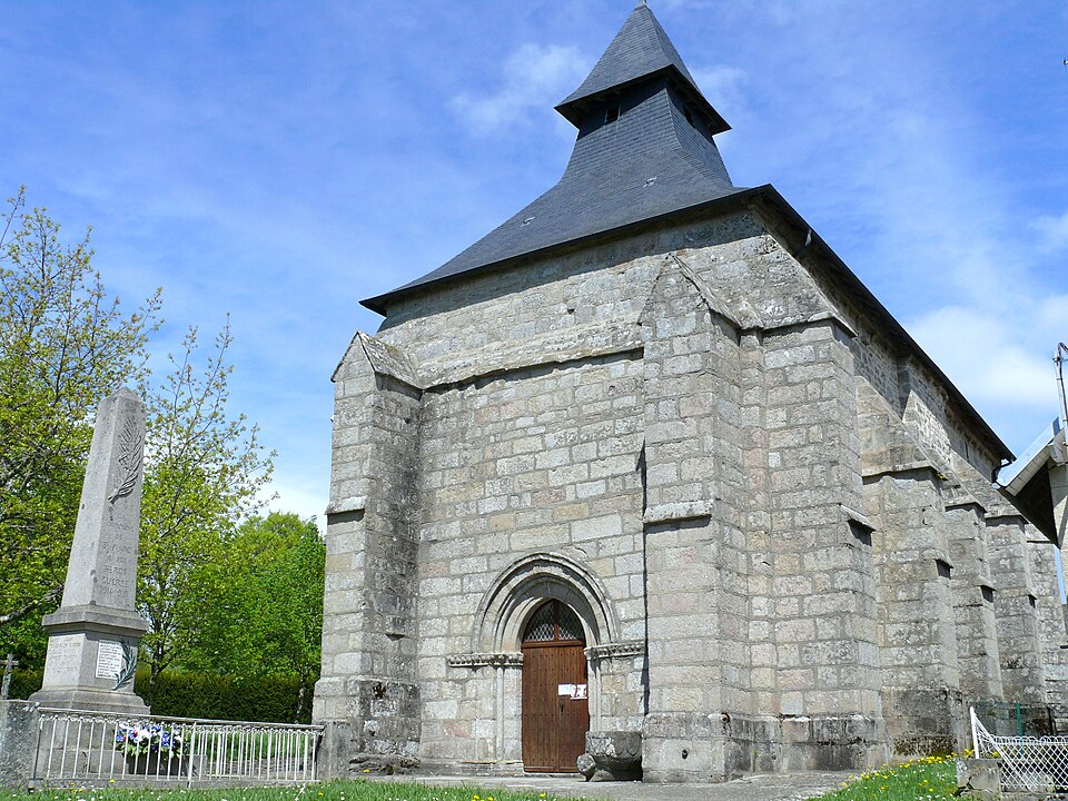 Saint — Marc — à — Loubaud 01