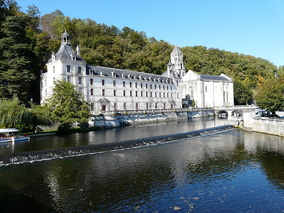 Brantôme abbaye abbatiale