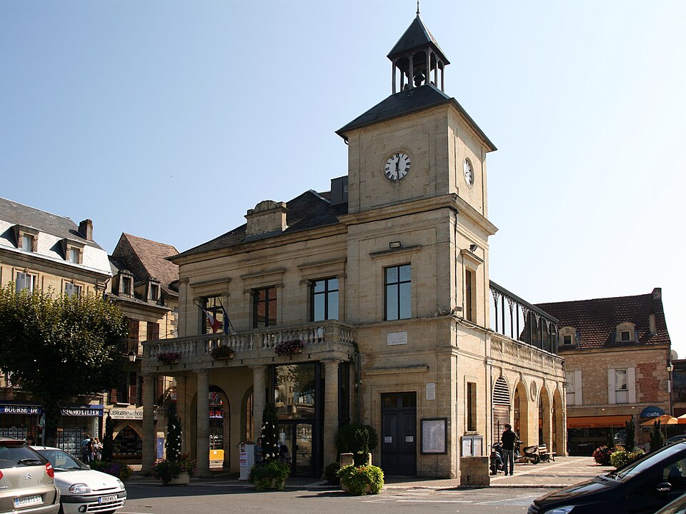 Le Bugue — Hôtel de ville — 20090924
