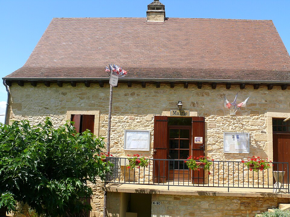 Campagnac — lès — Quercy — Mairie — 497