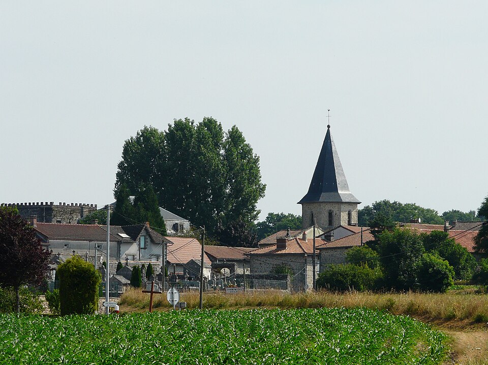 Champniers — et — Reilhac village