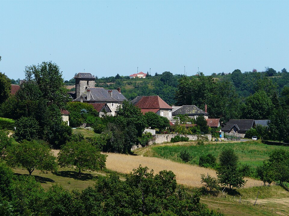 Coubjours village