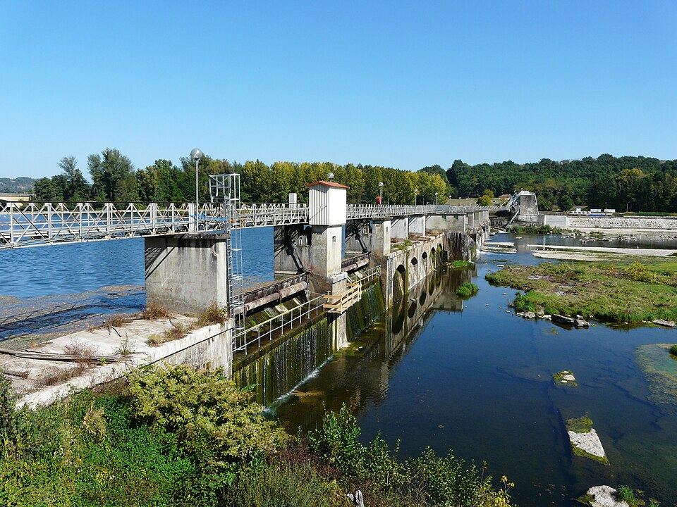 Mauzac (24) barrage (3)
